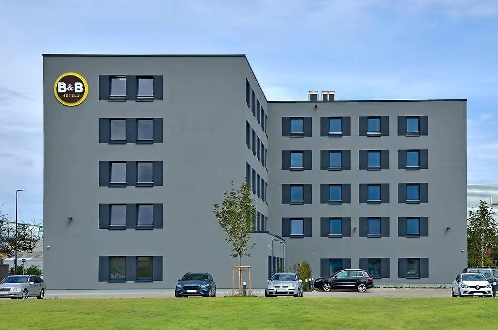 B&B Hotel Neuss 5*,  Alemania
