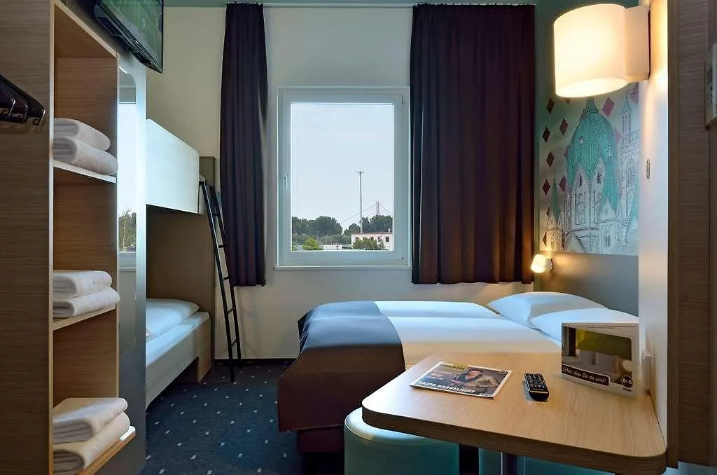 *****  B&B Hotel Neuss Alemania